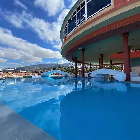 Apartahotel Laguna Park 2 2*