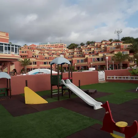 מלון דירות Laguna Park 2 2*