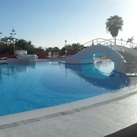 Apartahotel Laguna Park 2