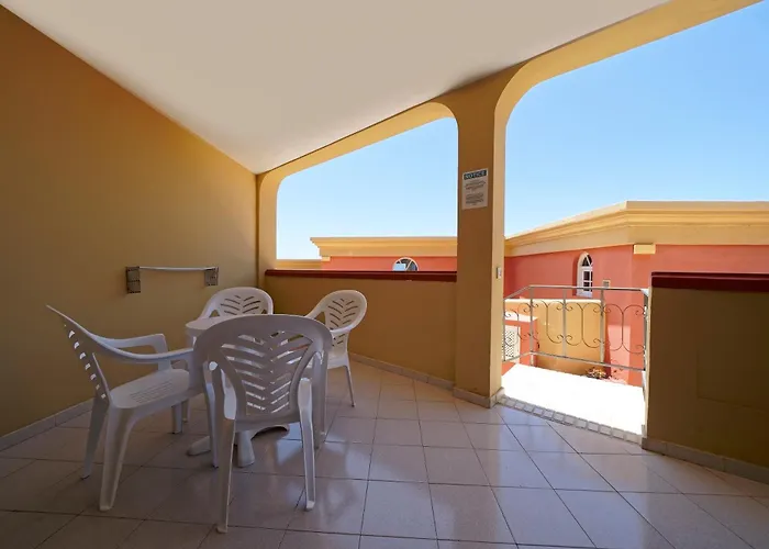 Laguna Park 2 Lejlighedshotel 2*