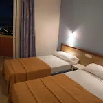 Laguna Park 2 Aparthotel 2*