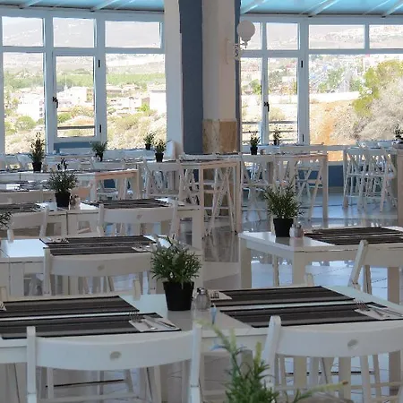 Laguna Park 2 2* Costa Adeje (Tenerife)